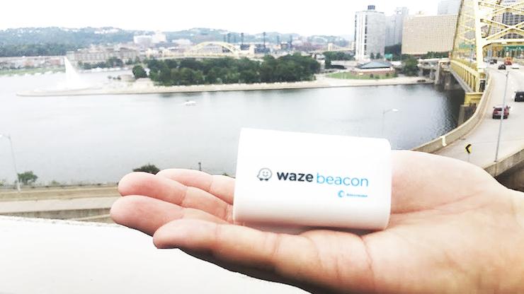 517142-waze-beacon