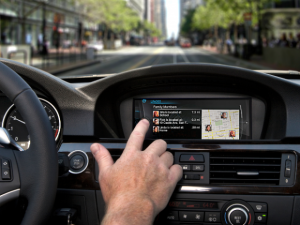 Life360-connected-car-integration_web-620x465