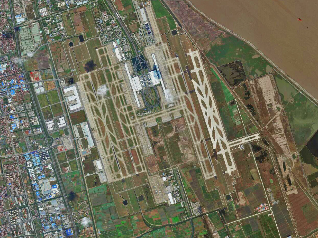 The world's 15 busiest airports on satellite images