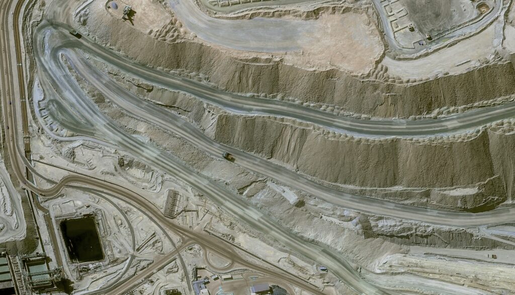 How Mining Companies are using Satellite Data for ESG and Operational Efficiency